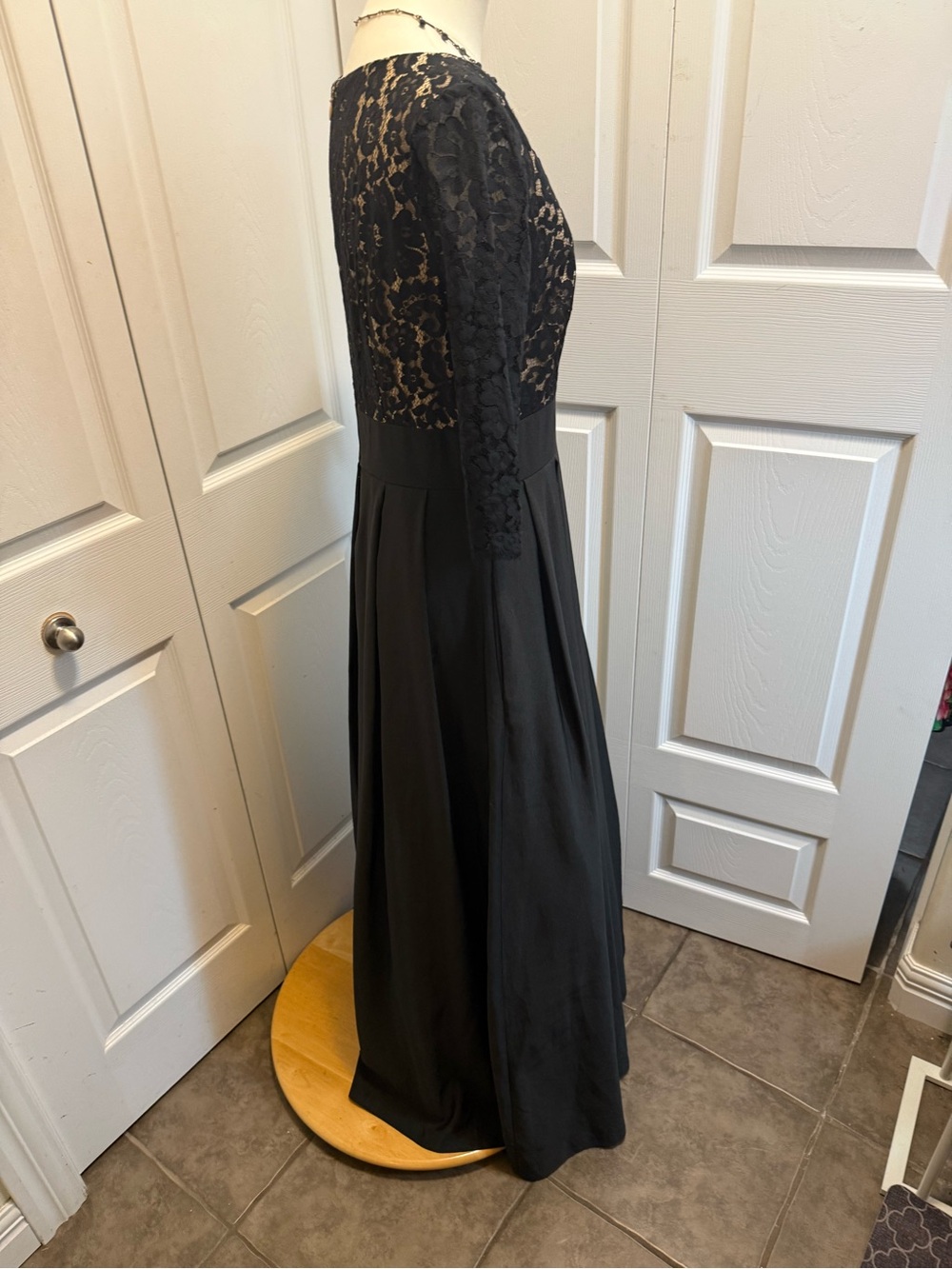 Eliza J Black Lace Bodice Long Sleeve Maxi Dress - Picture 8 of 11